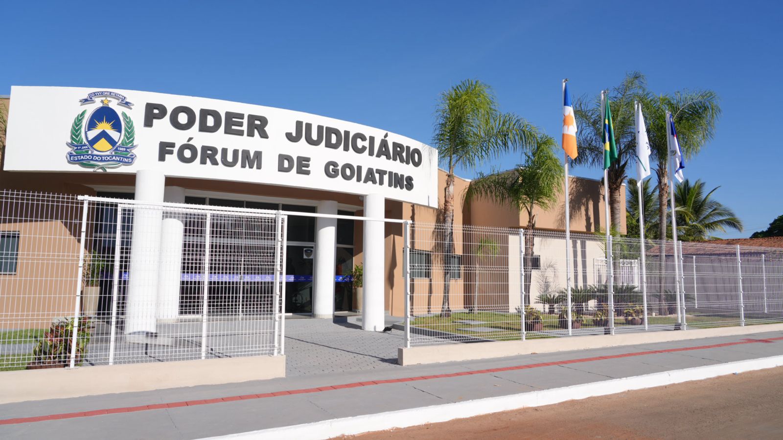 fachada do fórum de Goiatins