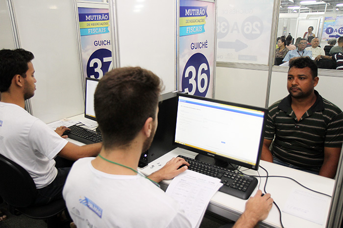 Foto mutirão fiscal ---- TJT