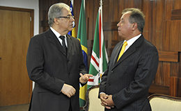 06-05-presidentetjto01