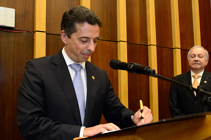 23494557860 d5f614c6a1 o