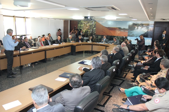 TJT 7542 reuniaoaraguaia02