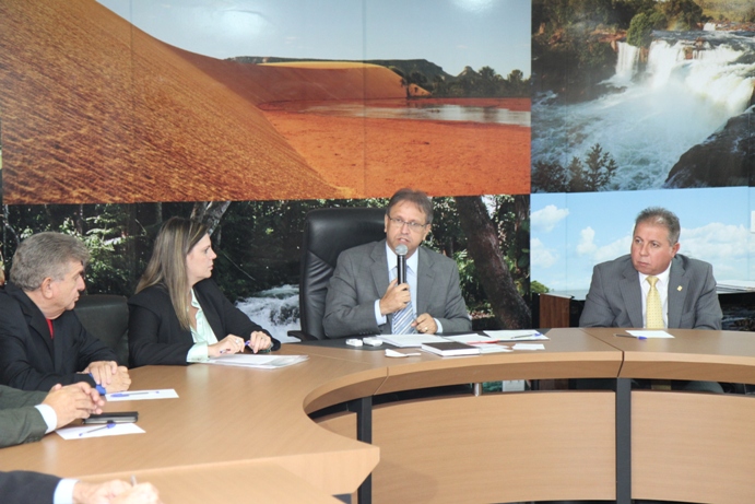 TJT 7554 reuniaoaraguaia03