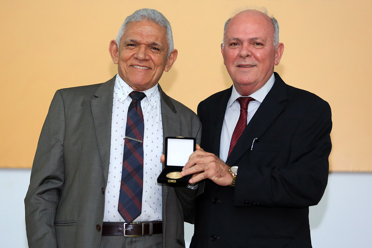 amagicaemservir tarde 00024