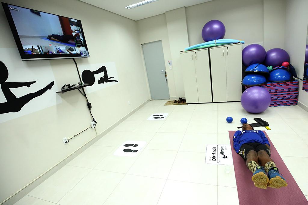 391002DB 8FDC 49E1 B837 BF2A01E55B8F