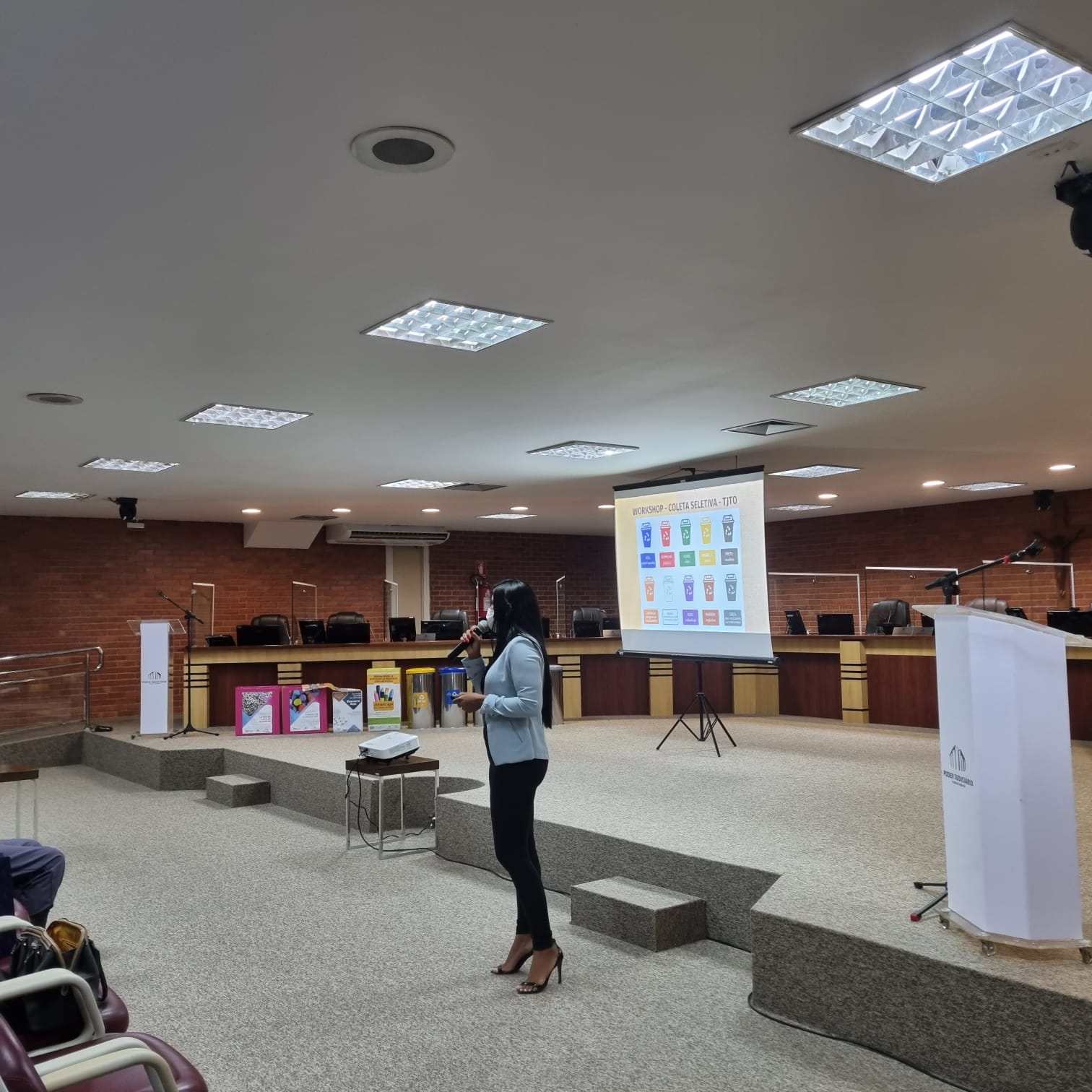 E636E8A2 2B97 4816 B08F C27D6978F04B