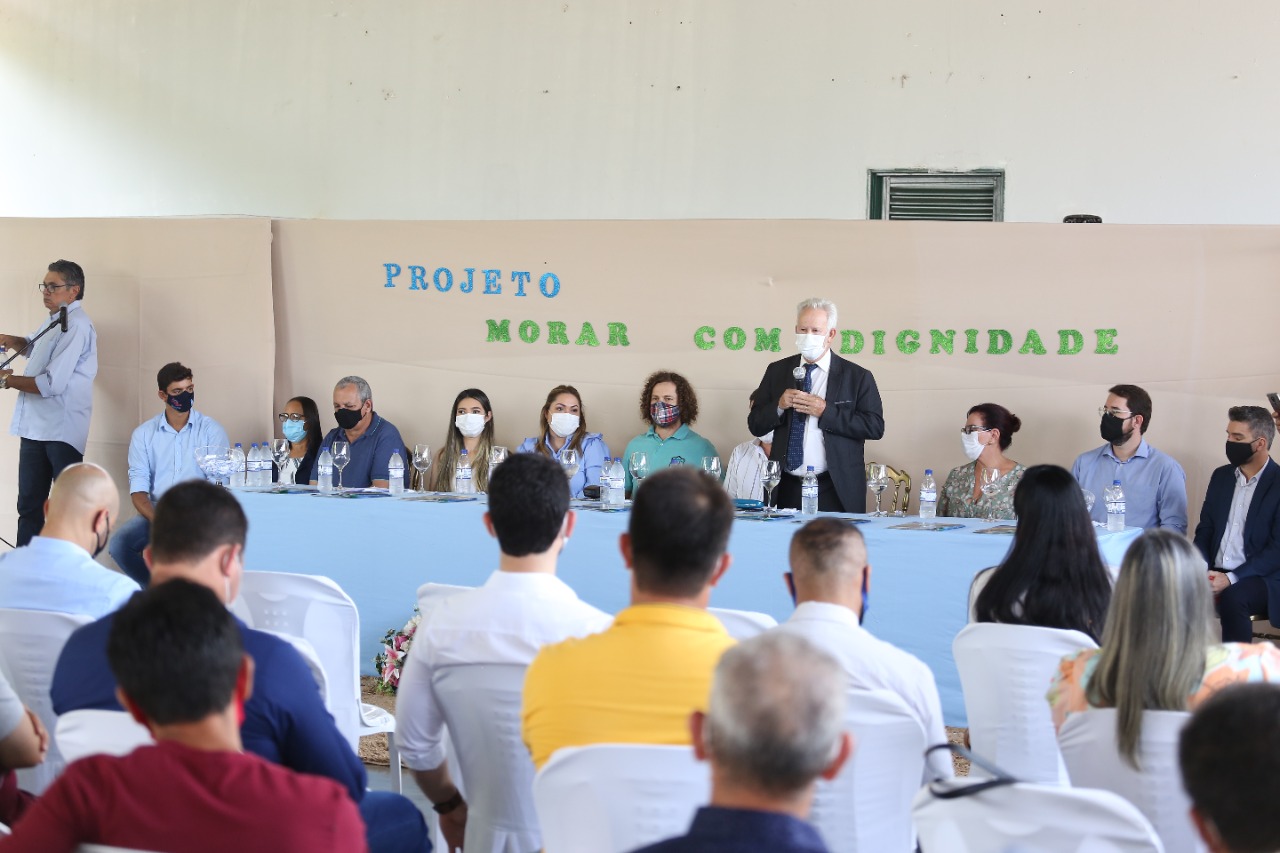 70DA7B91 0320 43D9 A1CE 91EAB81D88E5