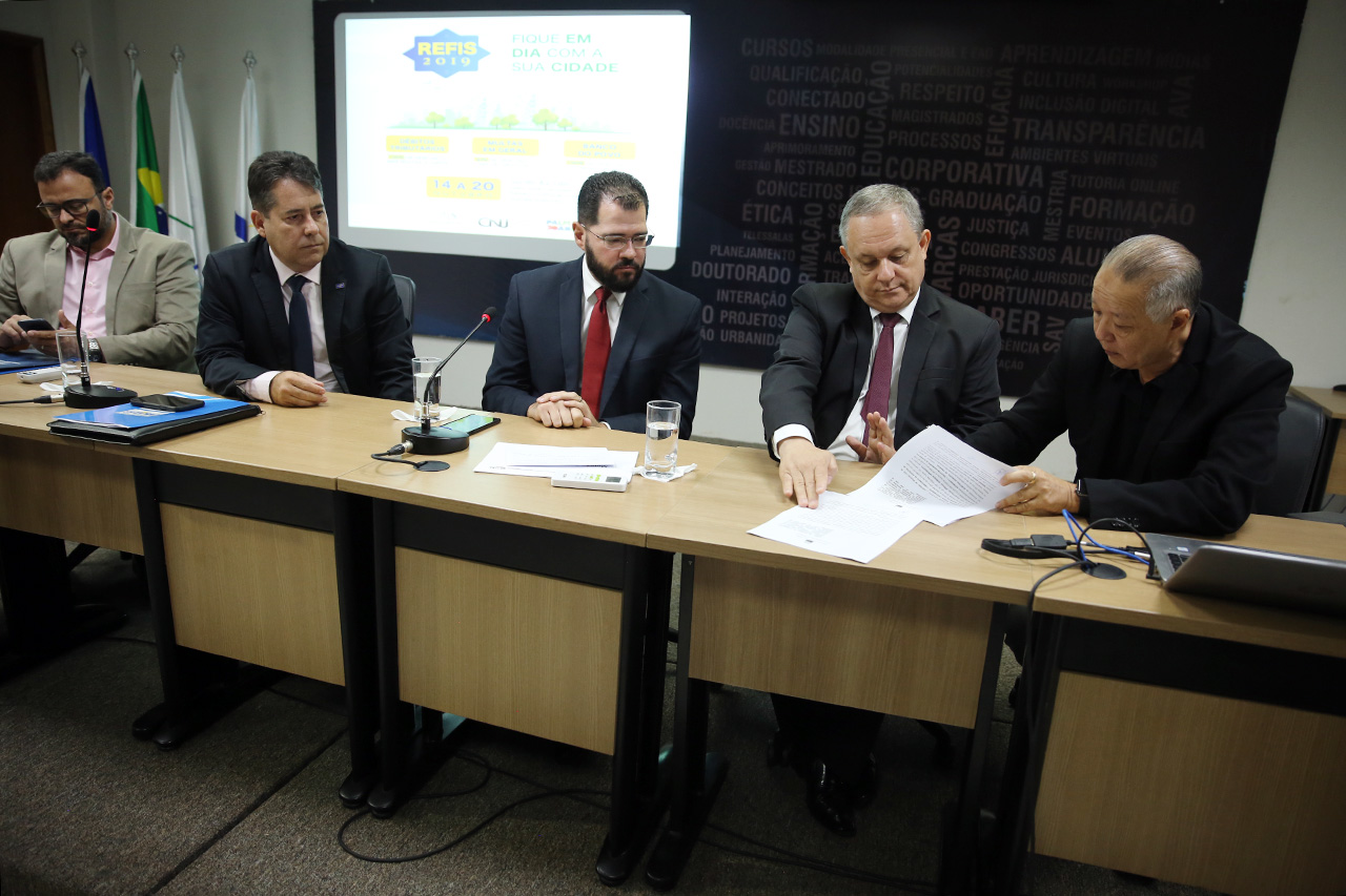 coletiva refis pmw 00005